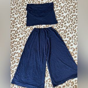 Navy Blue two piece lyrical/jazz costume. Size adult medium.